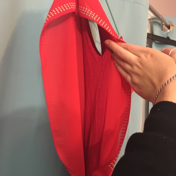 Cute flouncy red dress - Picture 4 of 5